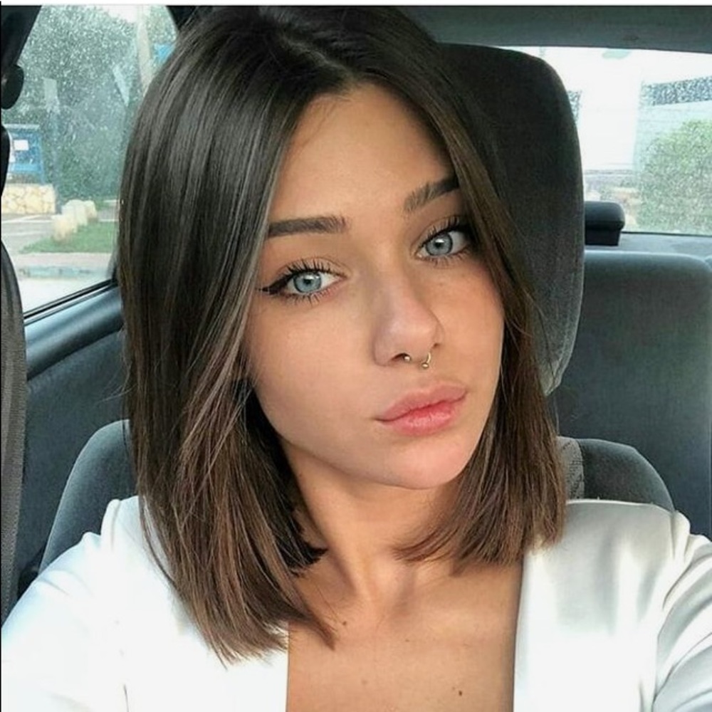 Meet your Posher, Elloise